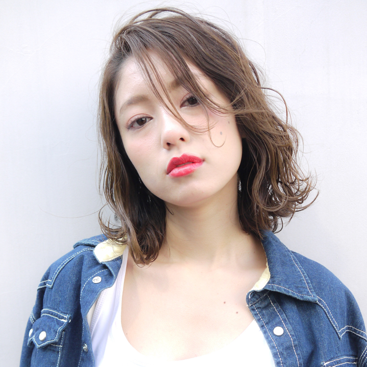 ゆるふわ波ウェーブロブ ヘアスタイル 美容院 美容室 モリオフロムロンドン 原宿本店 大宮 池袋 成増