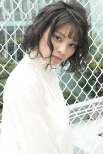 大人可愛いこなれカールボブ