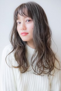 ミルクティーカラー×外国人風ロング