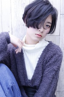 かっこいい黒髪ショート