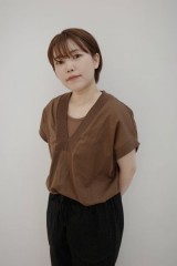 守屋　真奈美