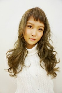 グレージュアッシュ