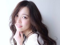 ピンクベージュ×ほつれウェーブ