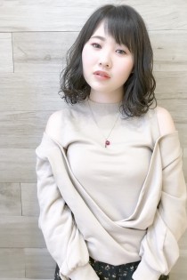 暗髪アッシュナチュラルハイライト