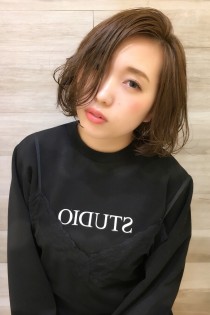 大人かわいいセミウェットボブ
