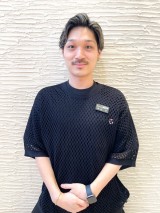 柳谷　亘