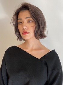 大人可愛いニュアンスボブ