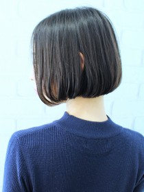 パーマでワンレンフレンチボブ似合わせカット