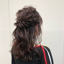 ゆるふわハーフアップ