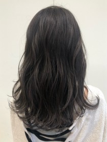 シルキーグレージュ