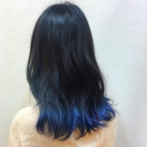アッシュブルーグラデーション