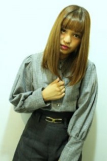 厚め前髪のばしかけストレートショートボブ似合わせ
