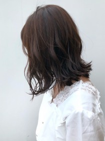 外ハネ ラフカール セミディ 