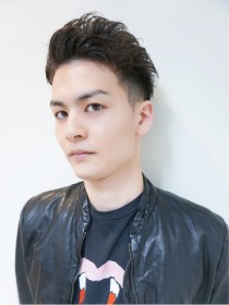 アップバングショート