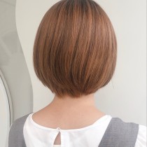オレンジベージュ×マッシュショート
