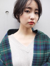 大人かわいい黒髪ショートボブ