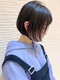 大人かわいい黒髪ショートボブ