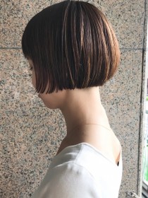 ミニボブ　ショート