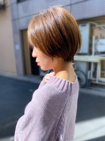 2021年春夏おすすめ艶感あふれる丸みショートボブ