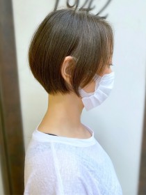 大人かわいいノーセットショートボブ耳かけ