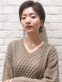 大人かわいいハンサムかきあげショート