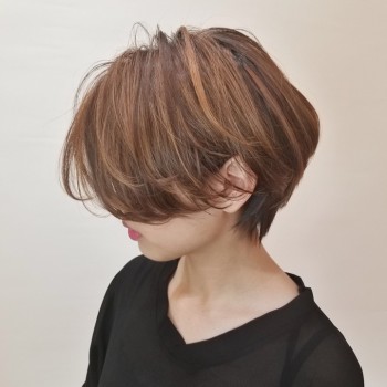 ハンサムショート ジューシーカラー ヘアスタイル 美容院 美容室 モリオフロムロンドン 原宿本店 大宮 池袋 成増