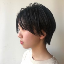黒髪  マッシュショート