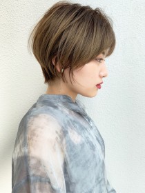大人かわいいマッシュショート