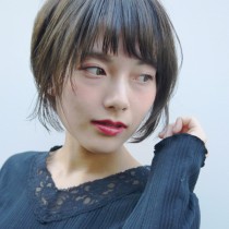 小顔 かわいい大人ショートボブ