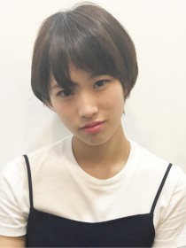 大人可愛い小顔黒髪マッシュショートボブ似合わせ