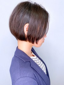 【morio池袋】黒髪大人かわいい小顔夏ミニマムレイヤーボブ耳かけ