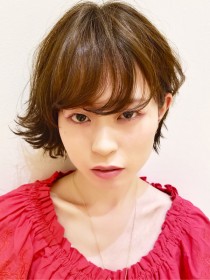 外ハネショート